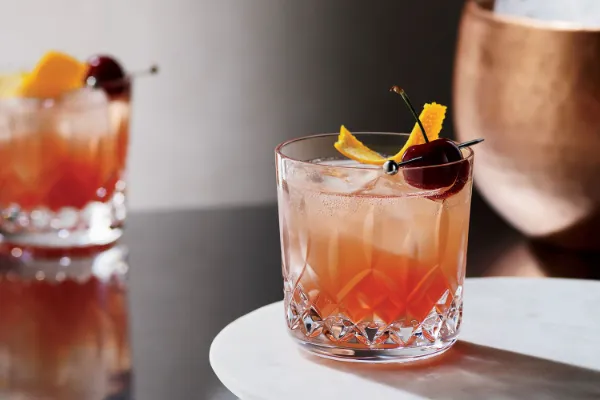 Crafting the Perfect Whisky Cocktail: Recipes from Top Bartenders