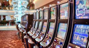 Beyond Slots: 4 Cool Things To Do In Online Casinos