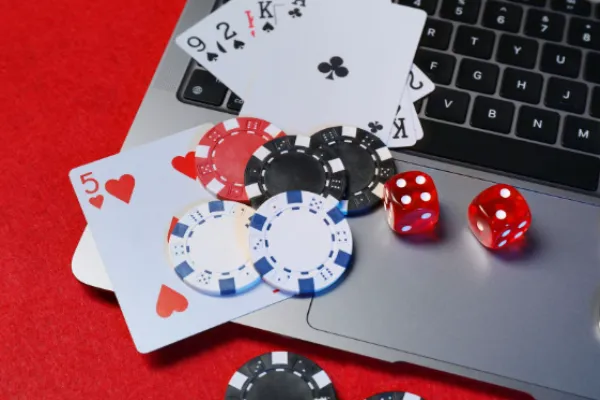 What Restaurants Can Learn from Casino Loyalty Programs