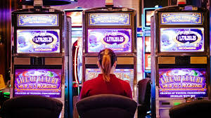 Ways Online Slot Games Create A Simple Gaming Experience